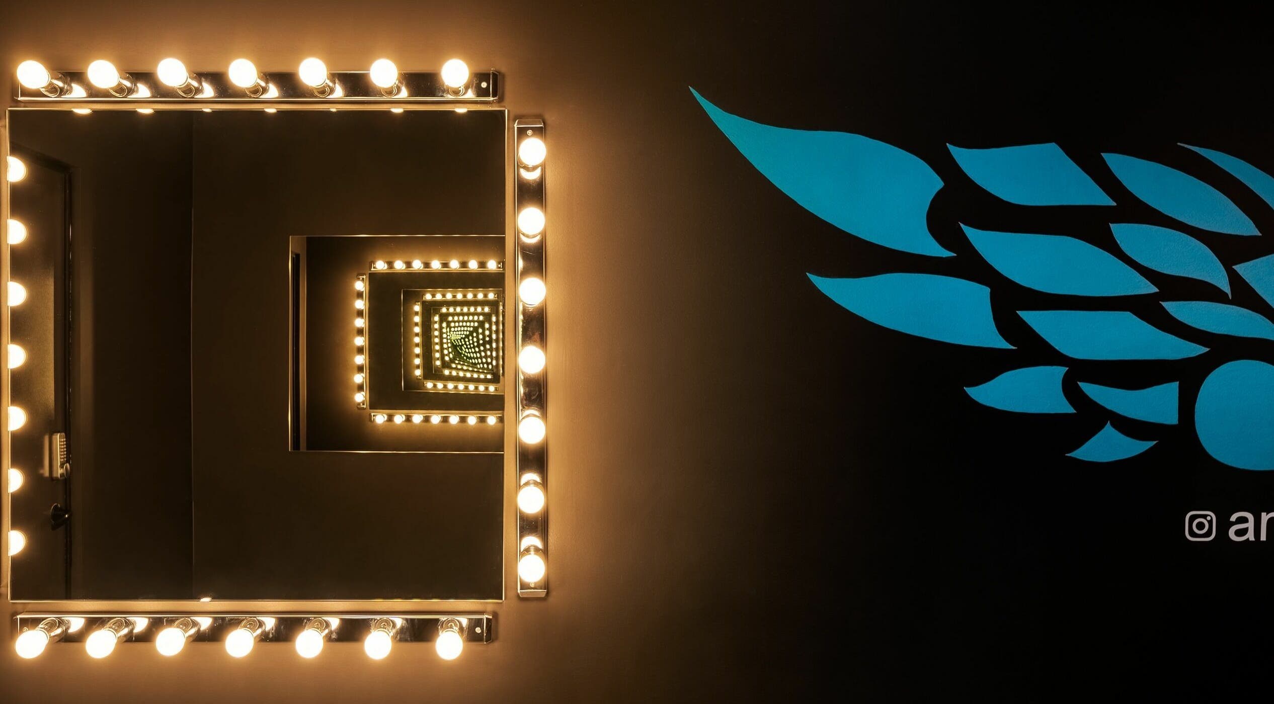 Glamorous mirror lights at Carousel, Angel Body Jewellery and Piercing, Cannington. Located in Cannington, Western Australia, AU.