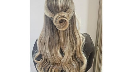 Hair By Hayley P afbeelding 2