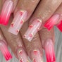 Amica’s nails and beauty