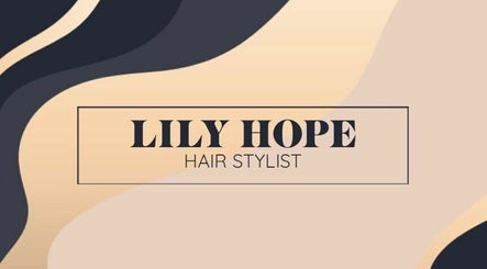 Lily Hope Hair Stylist