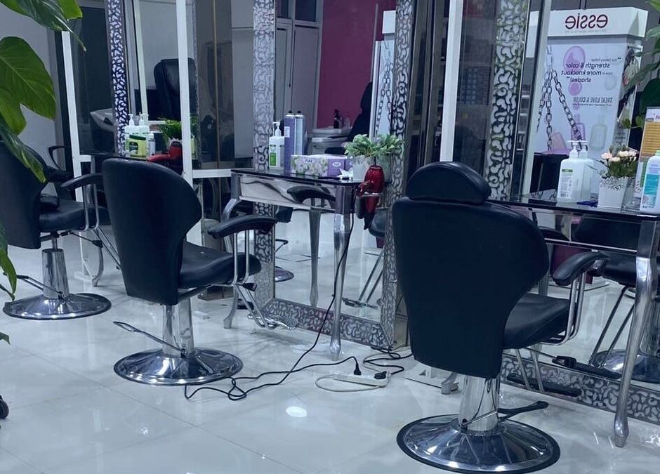 Elegant salon chairs at Eternal Lotus Ladies Salon And Spa, دبي, دبي, AE, offering a luxurious beauty experience.