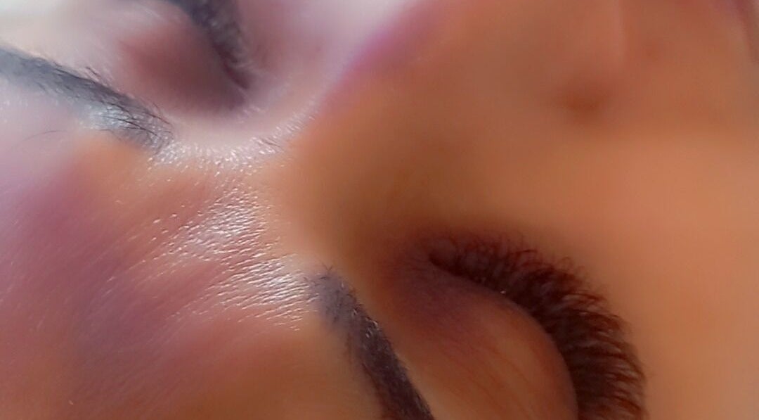 Close-up of styled eyelashes at Glamlash Lash Studio in Johannesburg, Gauteng, ZA showcasing professional care.