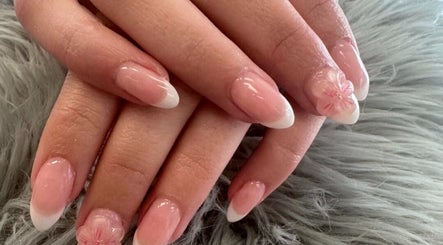 Queen Nail Studio and Beauty – kuva 3