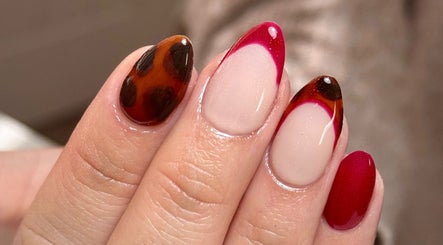 Nails and Beauty by Mel billede 2