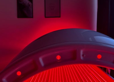 Red light therapy pod at Studio Manetane & Auravive Wellness, Varsity Lakes, Queensland, AU.