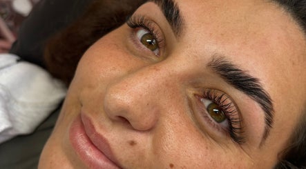 Katie Wilkins Lashes & Brows