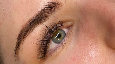 Lash Refine slika 2