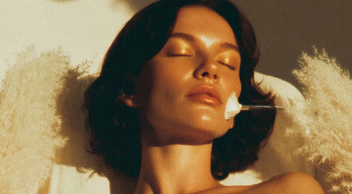 Relaxing facial treatment at Lucia Skincare in Newbury, England, GB, promoting peace and a radiant complexion.