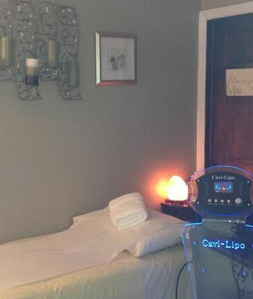 West Hills Cavi-Lipo Center Huntington  image 2