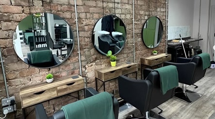Lucy Lou's Hair and Beauty Ltd
