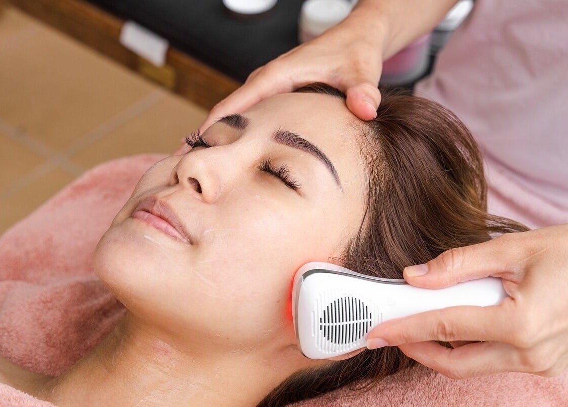 Facial treatment at The Spa Nomad | Auckland (Mobile Business), delivering relaxation in Auckland, Auckland, NZ.