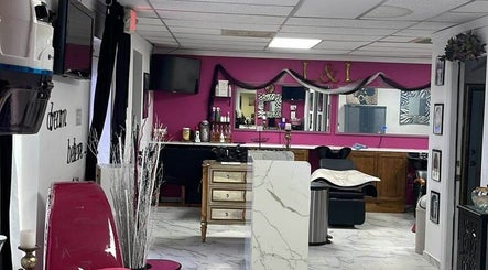 L & L Phat Do's Beauty and Restoration Center