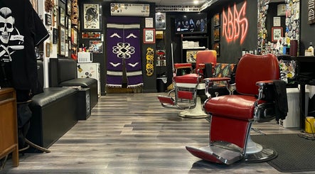 Rattlin' Bones Barbershop