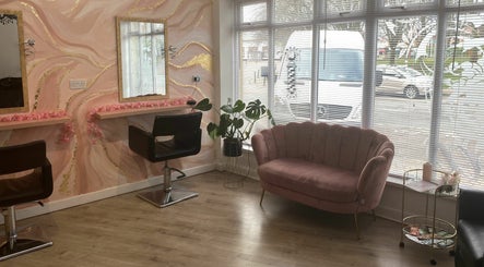 Studio Luxe, bilde 2