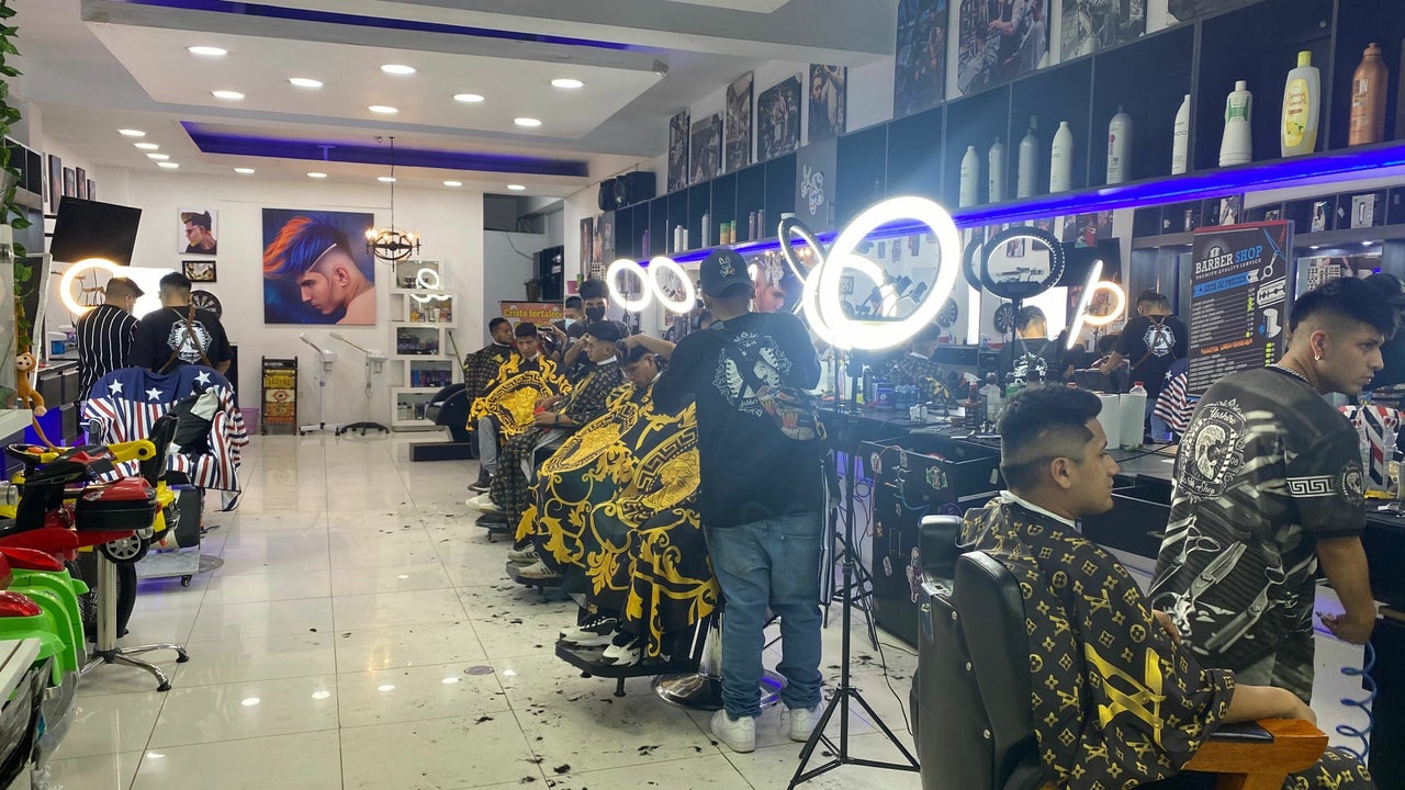 Yashiro barbershop - 1