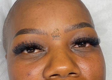 Close-up of stunning eyelash extensions at Hunny's Clinique, Rustenburg, North West, ZA.