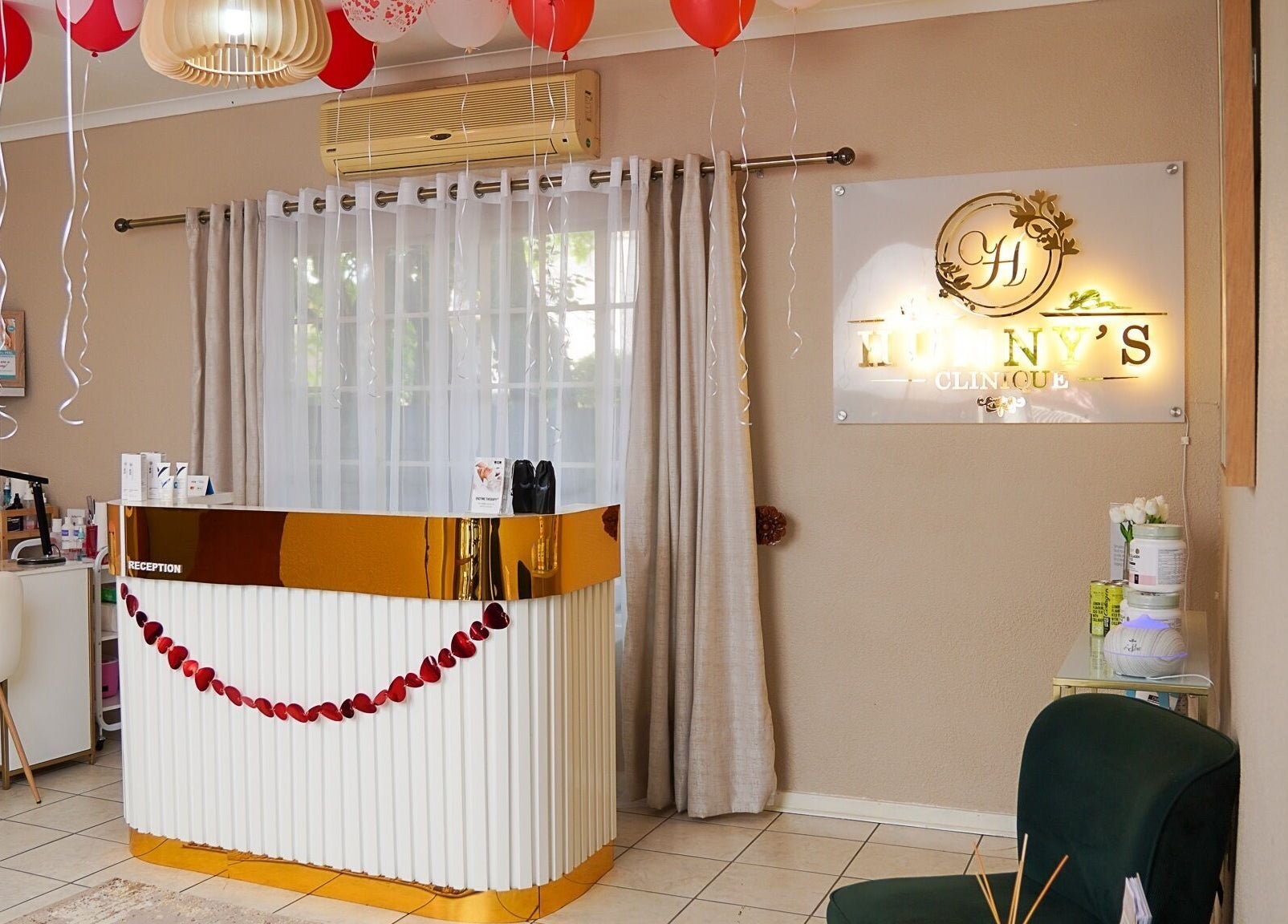 Stylish reception area at Hunny's Clinique, Rustenburg, North West, ZA with elegant decor and welcoming ambiance.