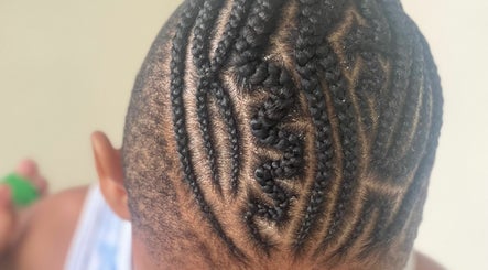 รูปภาพ Braided by Carlee Shy 3