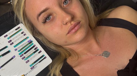 Lashed by Livx – kuva 2