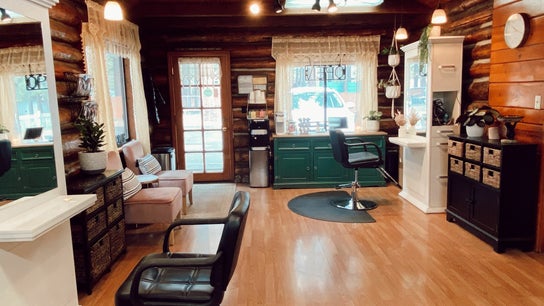 Emerald Grove Salon