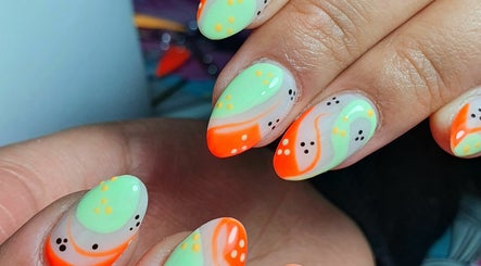 Imagen 2 de Pia uñitas 