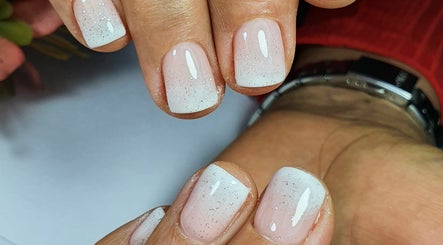 Imagen 3 de Pia uñitas 