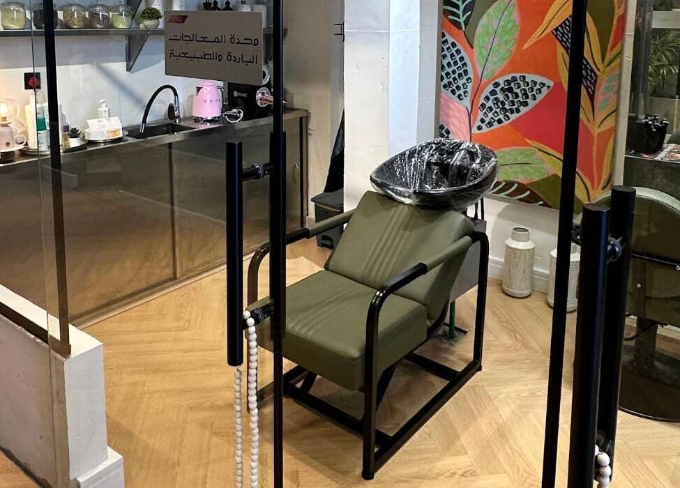 بيئة صالون مريحة في الشعلة┃Salis، الدمام، المنطقة الشرقية، تقدم خدمات تجميل متميزة.