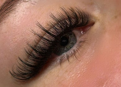 Close-up of enhanced eyelashes at Stephanie Rose Aesthetics in CESSNOCK, New South Wales, AU.