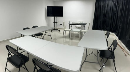 Dr. Wail Al Hunaidi Center slika 3