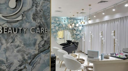 Golden Beauty Care Center