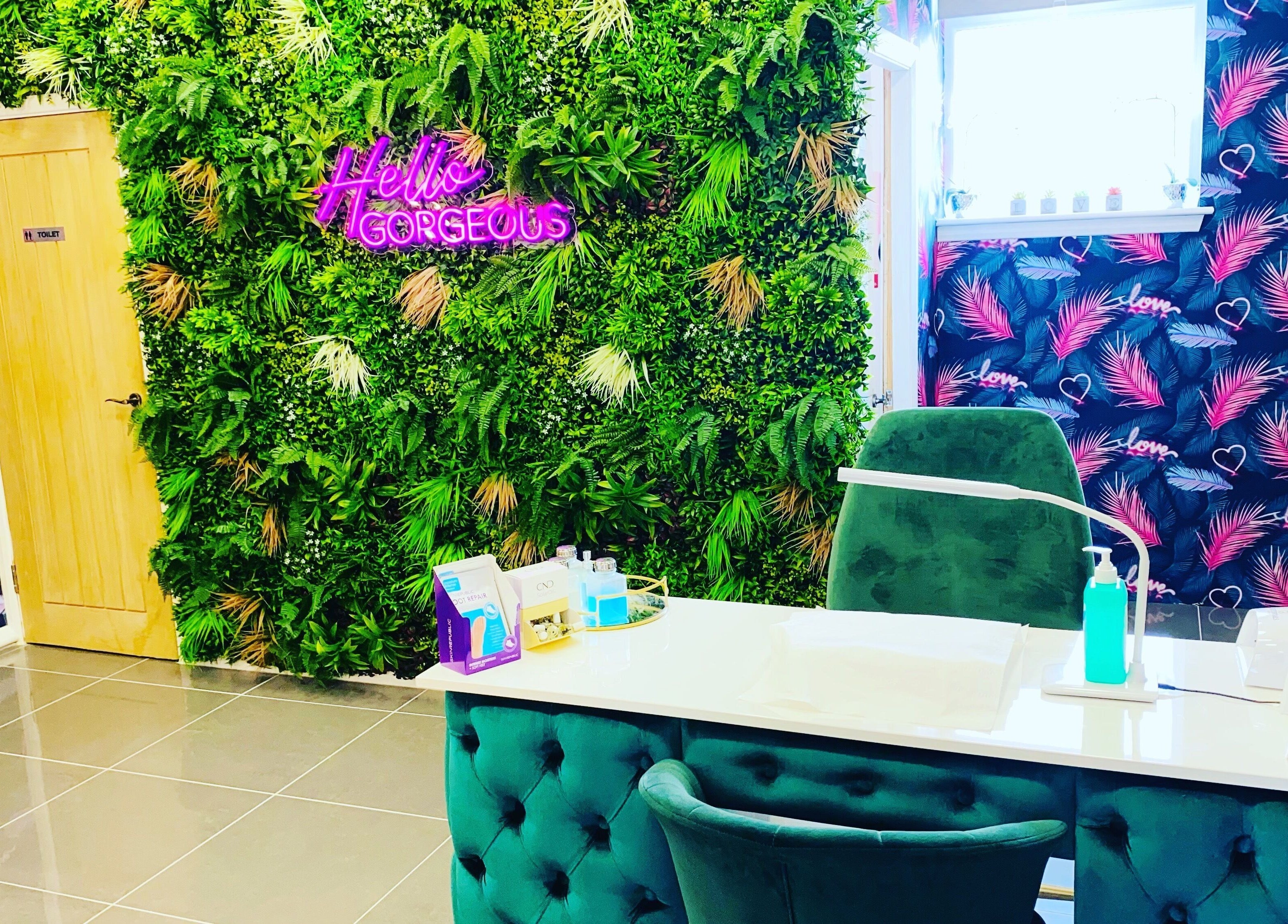 Reception at Beauty Unleashed Multi Award Winning Hair and Beauty salon, lush greenery, Edinburgh, Scotland, GB.