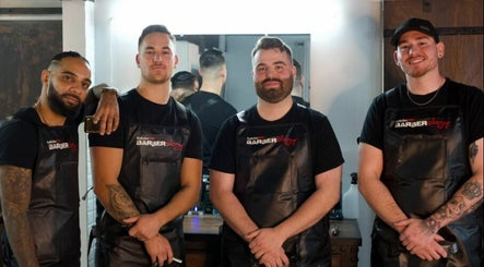 Underdog Barbershop изображение 2