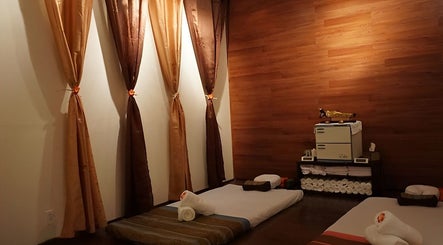 Malee Thai Massage Fairfax afbeelding 3