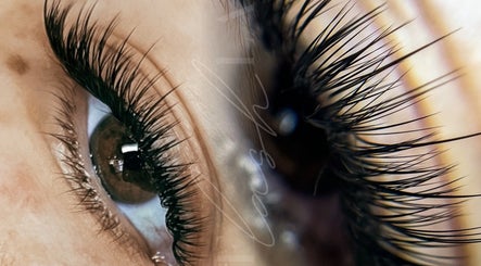 The Lash Lady image 3