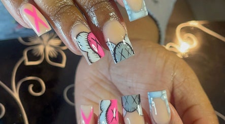 Immagine 2, Entycing Nails