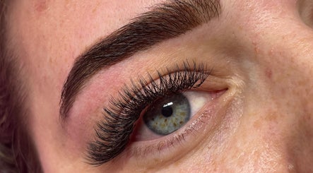 Lash Up image 2