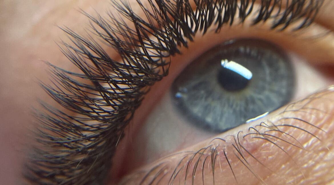 Close-up of thick, natural lashes at Lash Up @ The Beauty Loft, Beccles, England, GB.
