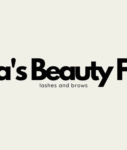 Fia’s Beauty Fix – obraz 2