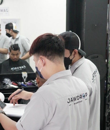 Jawdrop Barbershop, bild 2