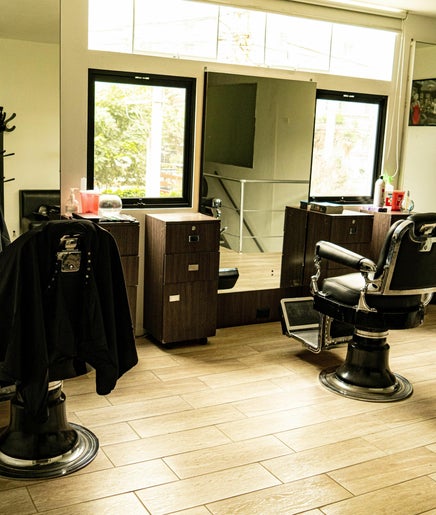 Imagen 2 de Barber Stones Magdalena