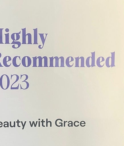 Beauty with Grace изображение 2