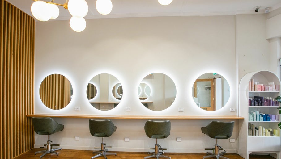 Bo & Co Hair Studio صورة 1