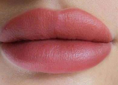 Perfectly enhanced lips at Netti's Beauty Bar, Telford, England, GB for a fuller, luscious look.