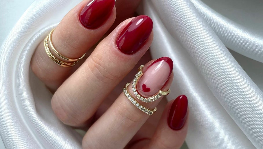 Glam Nails изображение 1