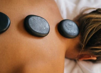 Relaxing hot stone massage at Beauty Home Spa in Saskatoon, Saskatchewan, CA, exclusively for ladies.
