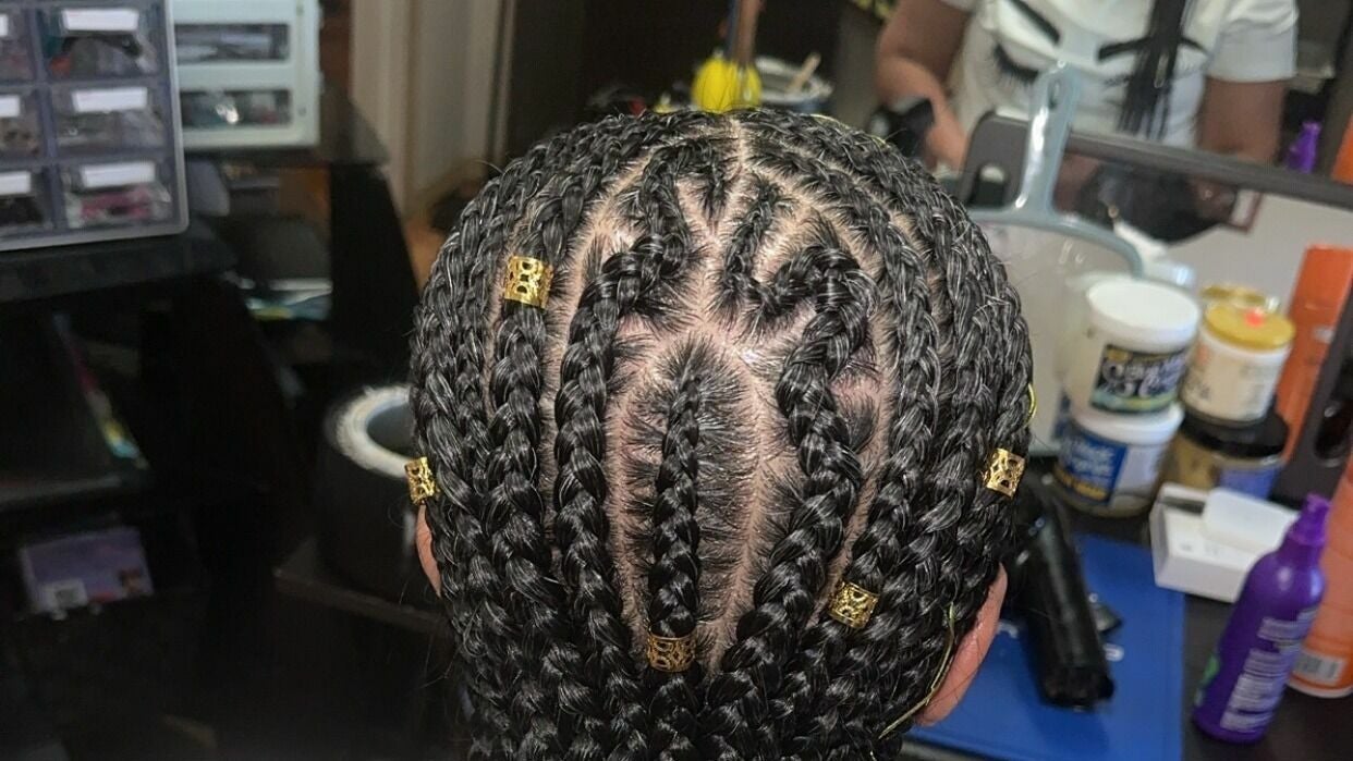 Best hairdressers specialising in locs and dreadlocks near me in Hanson Ranch Calgary Fresha