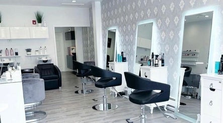 Bloom Beauty Salon