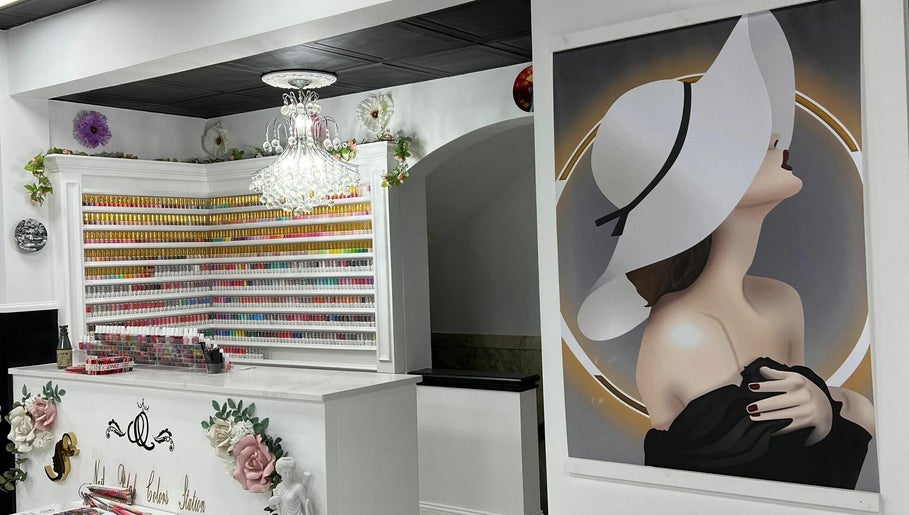 Image de Q Nails & Spa II 1