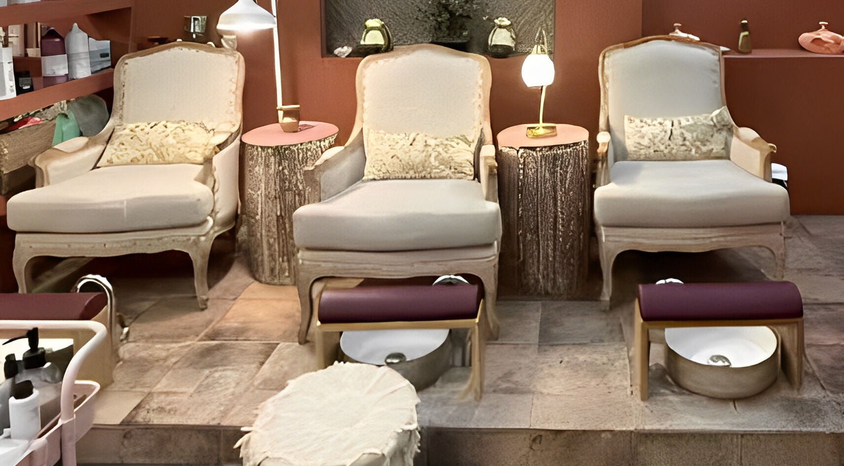 Luxurious pedicure chairs at Madame Oh La Laa, Al Khobar, SA, providing ultimate relaxation.