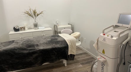 hình ảnh 3 của DR Medical Spas